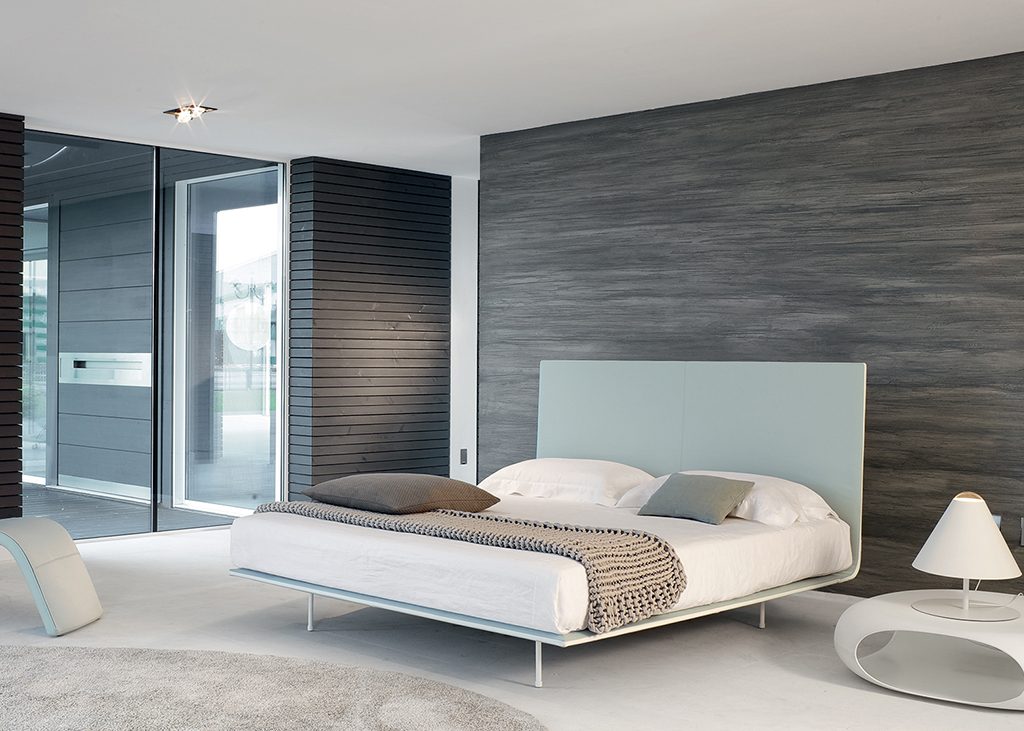 Thin Bed Bonaldo Montréal