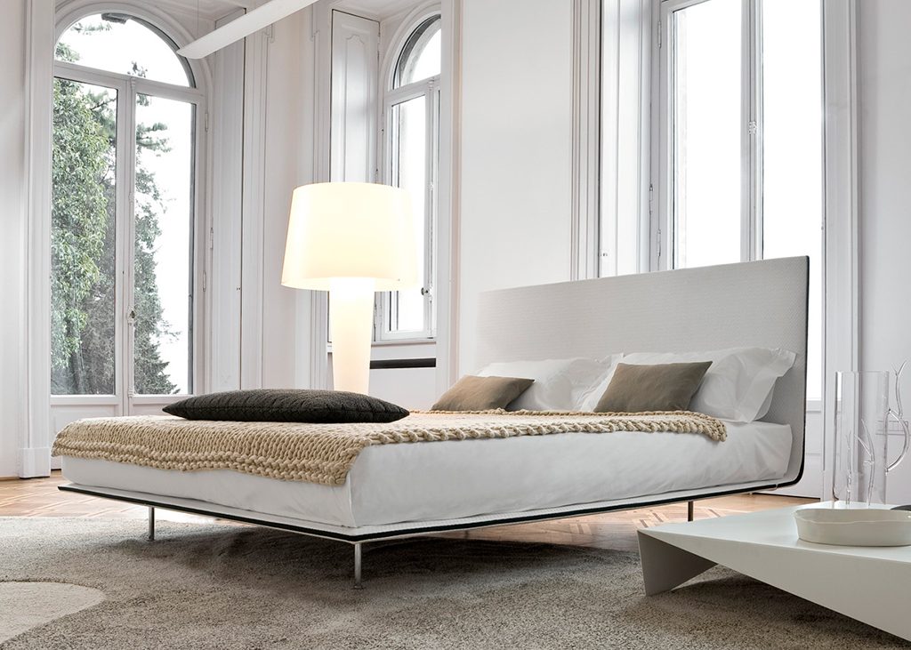 Thin Bed Bonaldo Montréal