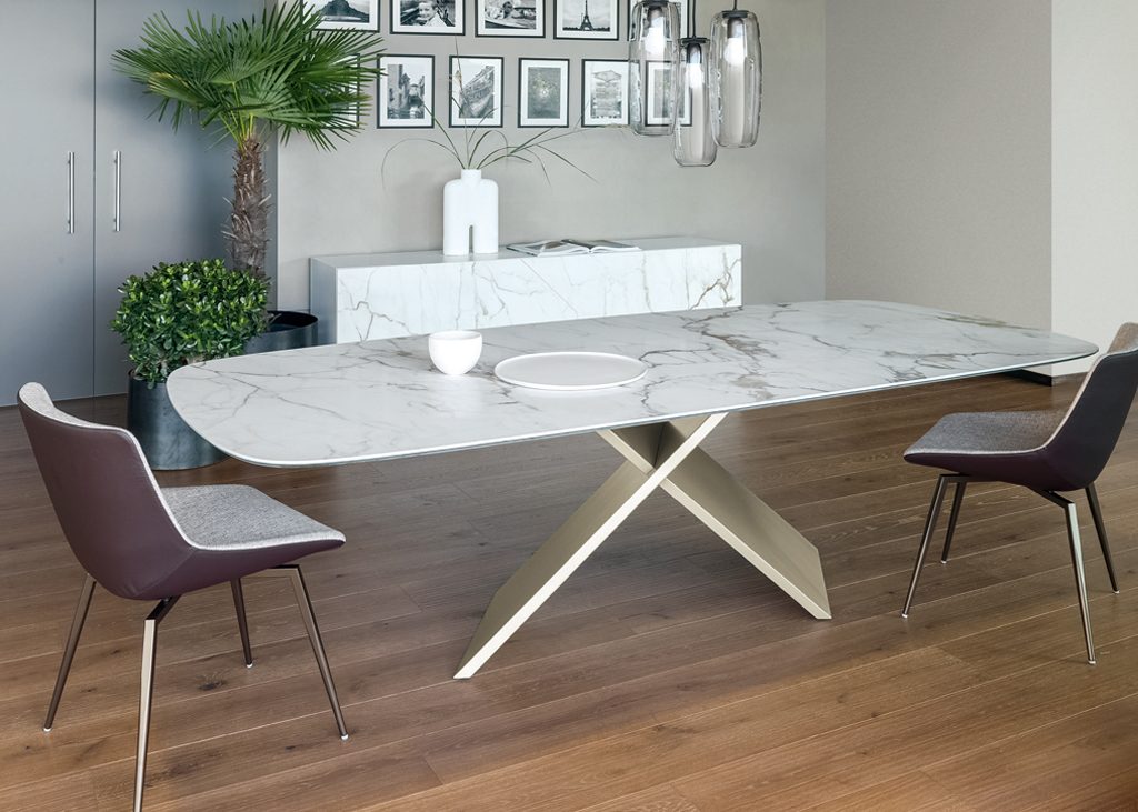 AX Table Bonaldo Montréal